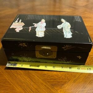 Vintage Black Jewelry Lacquer Box